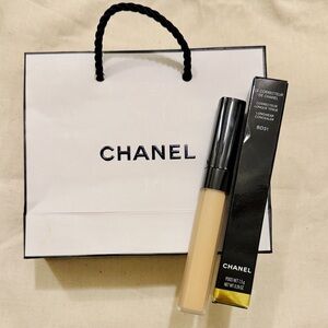 CHANEL Le Correcteur Longwear Concealer - BD31